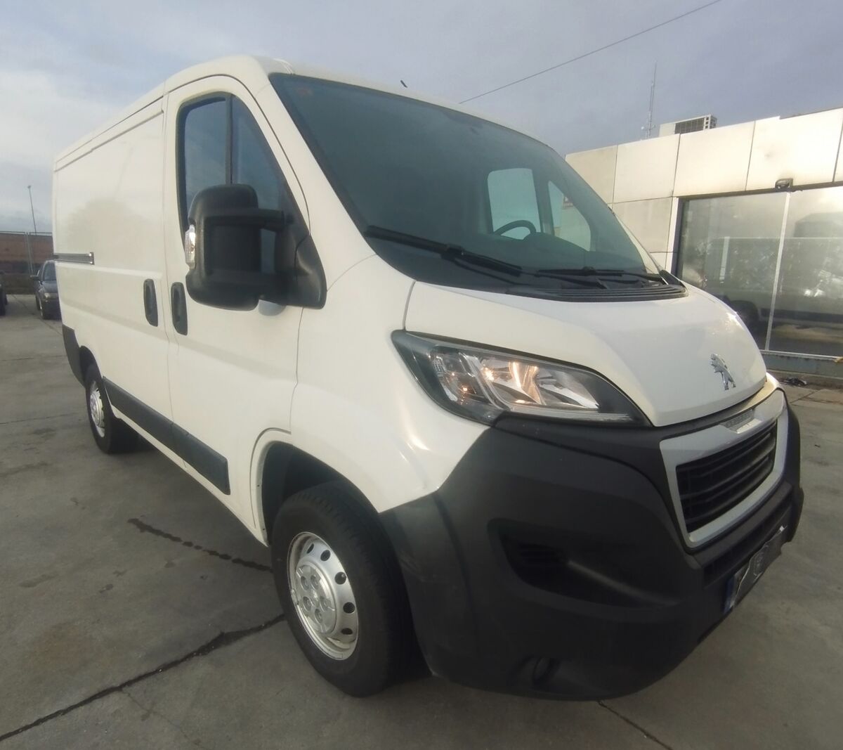 PEUGEOT BOXER 2.2cc 120cv DIESEL MANUAL L1H1 AÑO 2020  ---OCASIÓN--