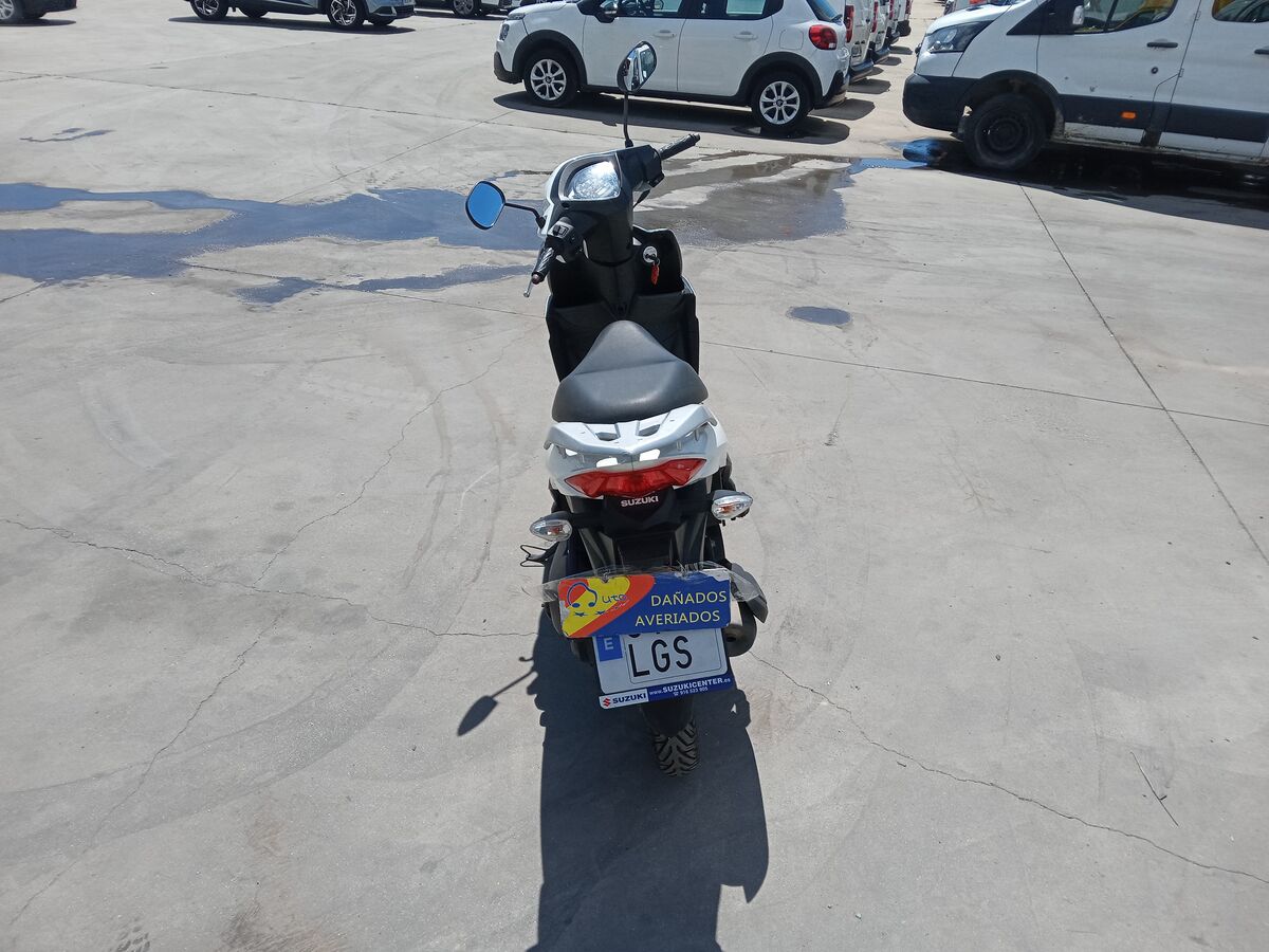 vehiculo Suzuki APV ADRESS 110