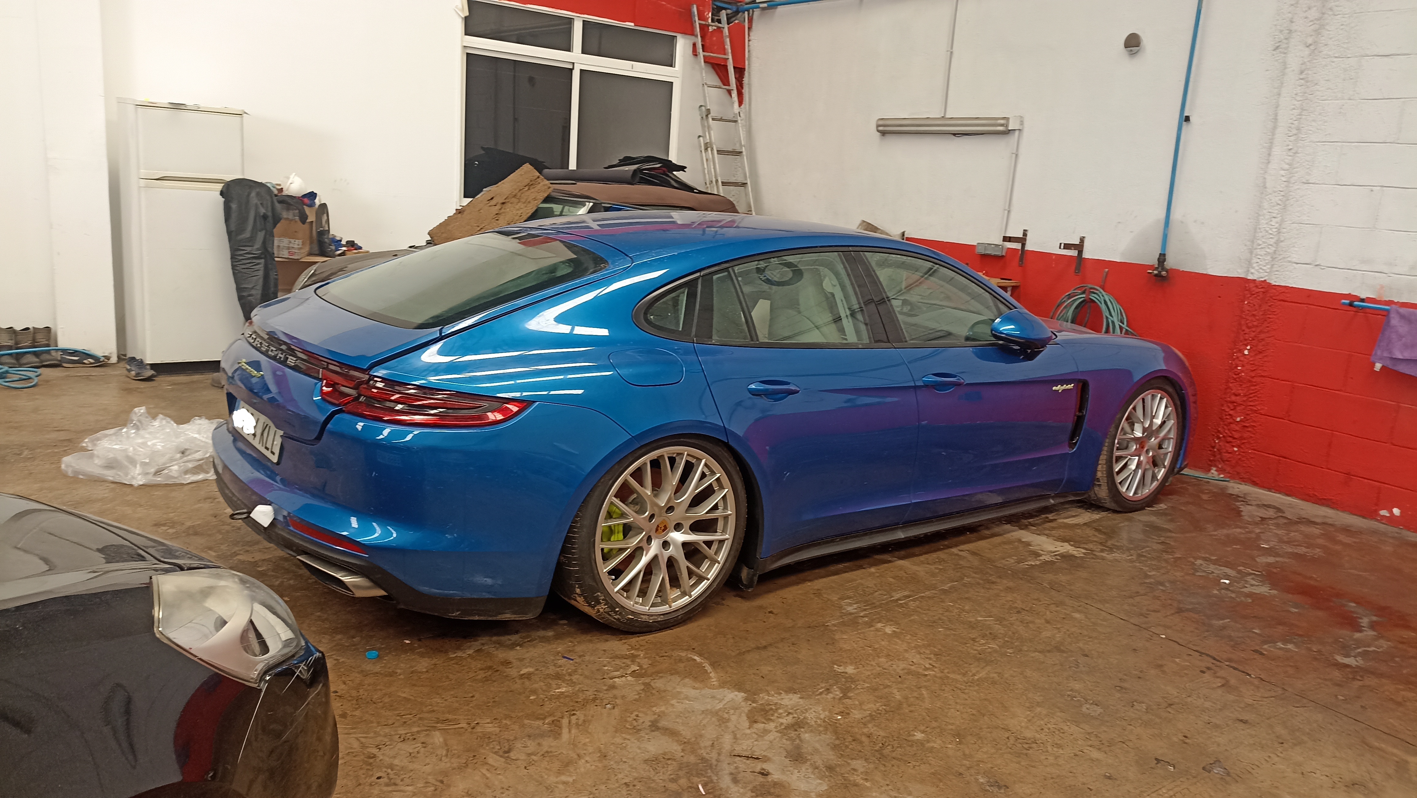 Panamera 4 e hibryd INUNDADO