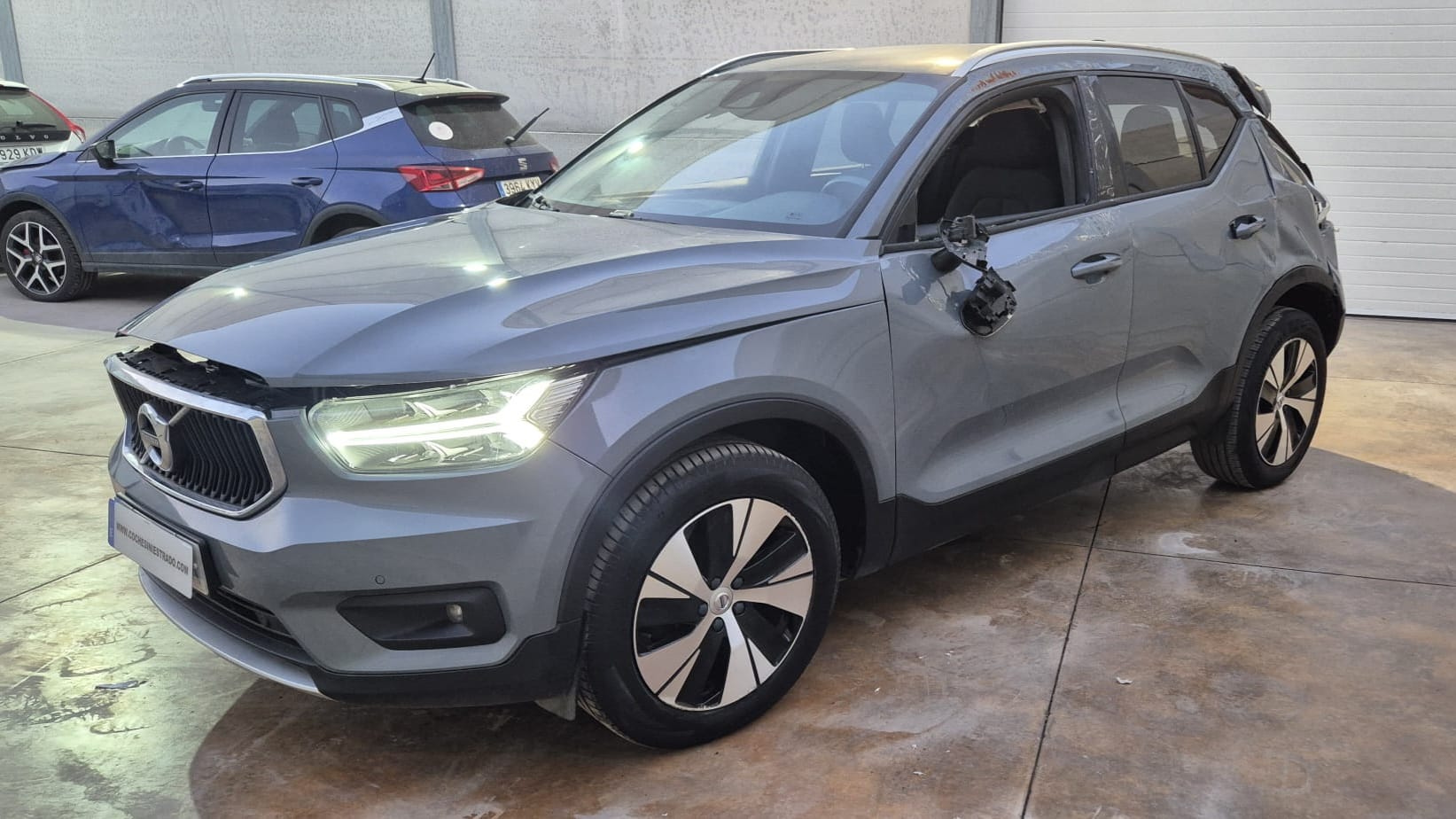 VOLVO XC40 1.5 T3 Momentum Auto 163cv 2021