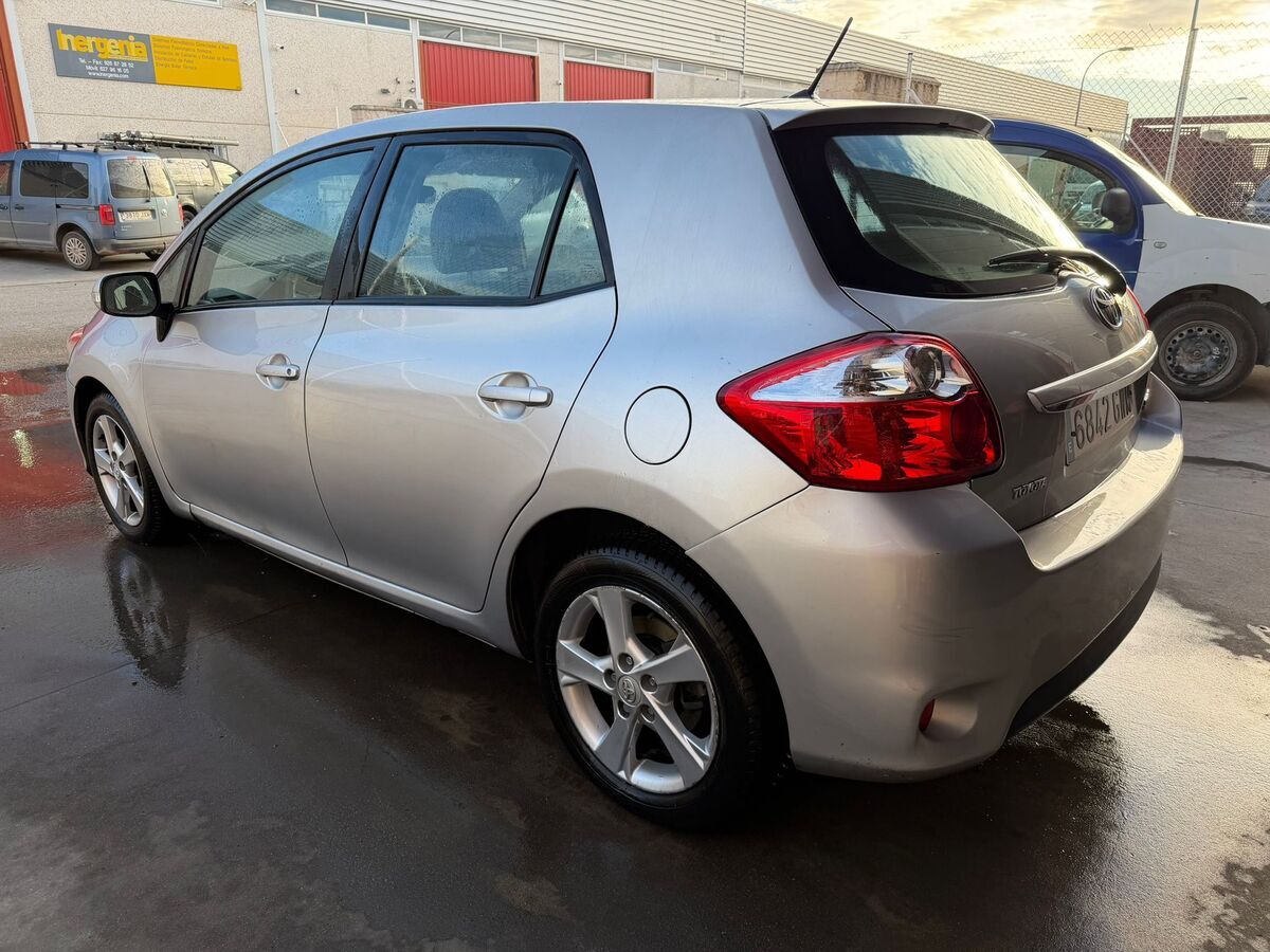 Miniatura Toyota Auris 2010 1.4 D4D Año 5/2010 *** 3.790 € *** 4