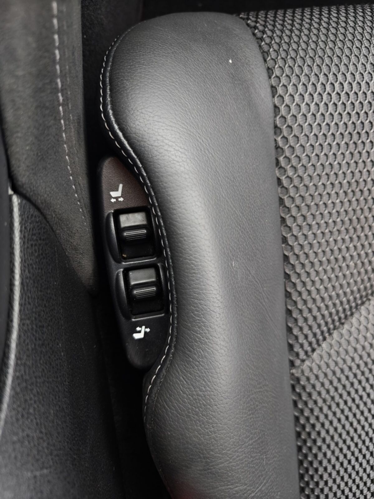 Miniatura Nissan Z 2019 Z 370 CABRIO 14