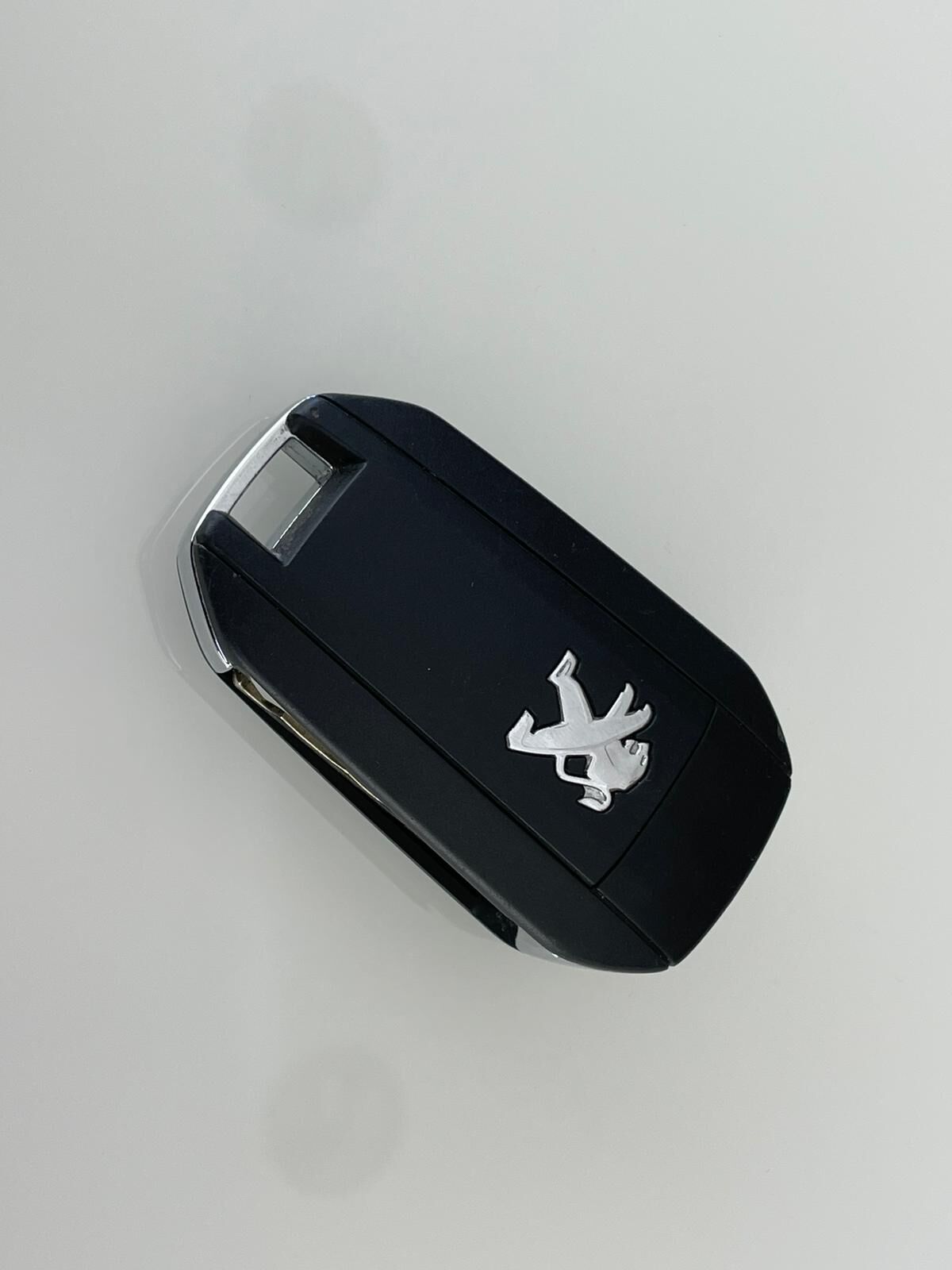 Miniatura Peugeot 2008 2021 1.5 Active BlueHDi -Accidentado- 10.500€ 16