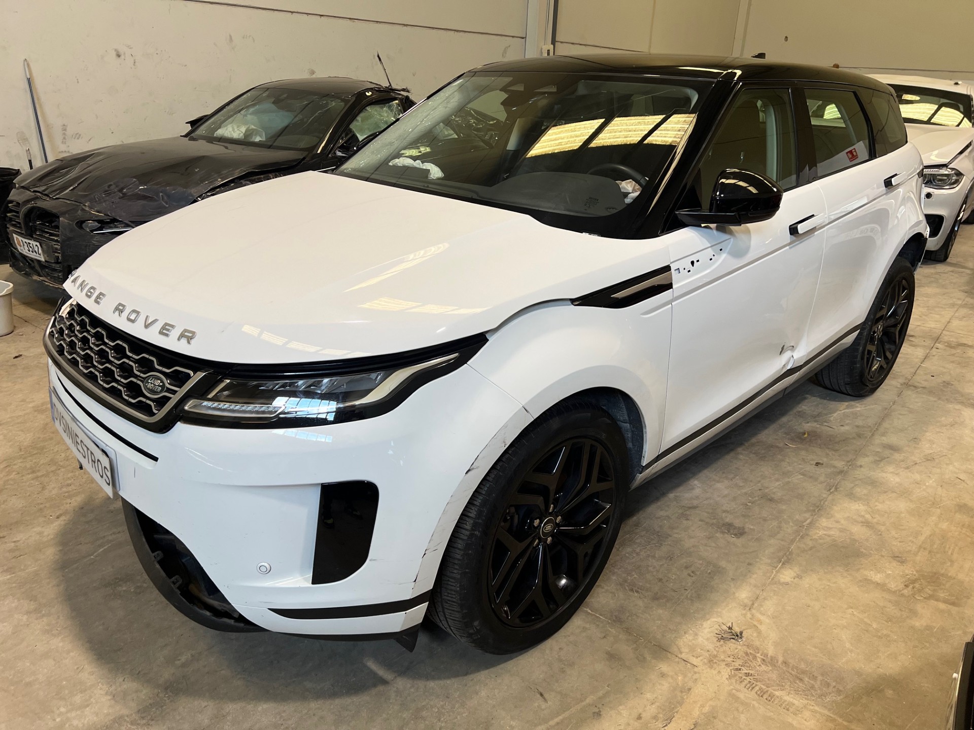 Land Rover Range Rover Evoque 2023