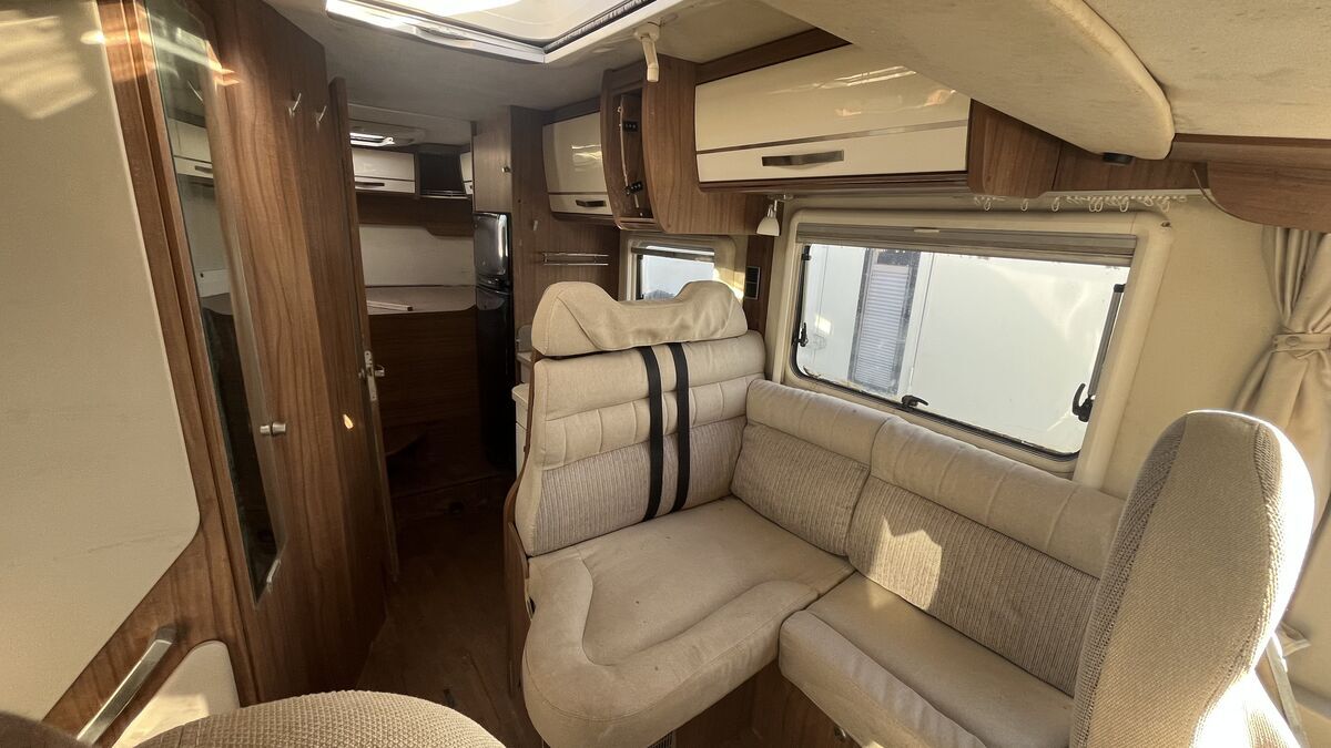 Miniatura Fiat 1100 2017 Autocaravana integral Fiat HYMER EX 564 EXSIS-I 6