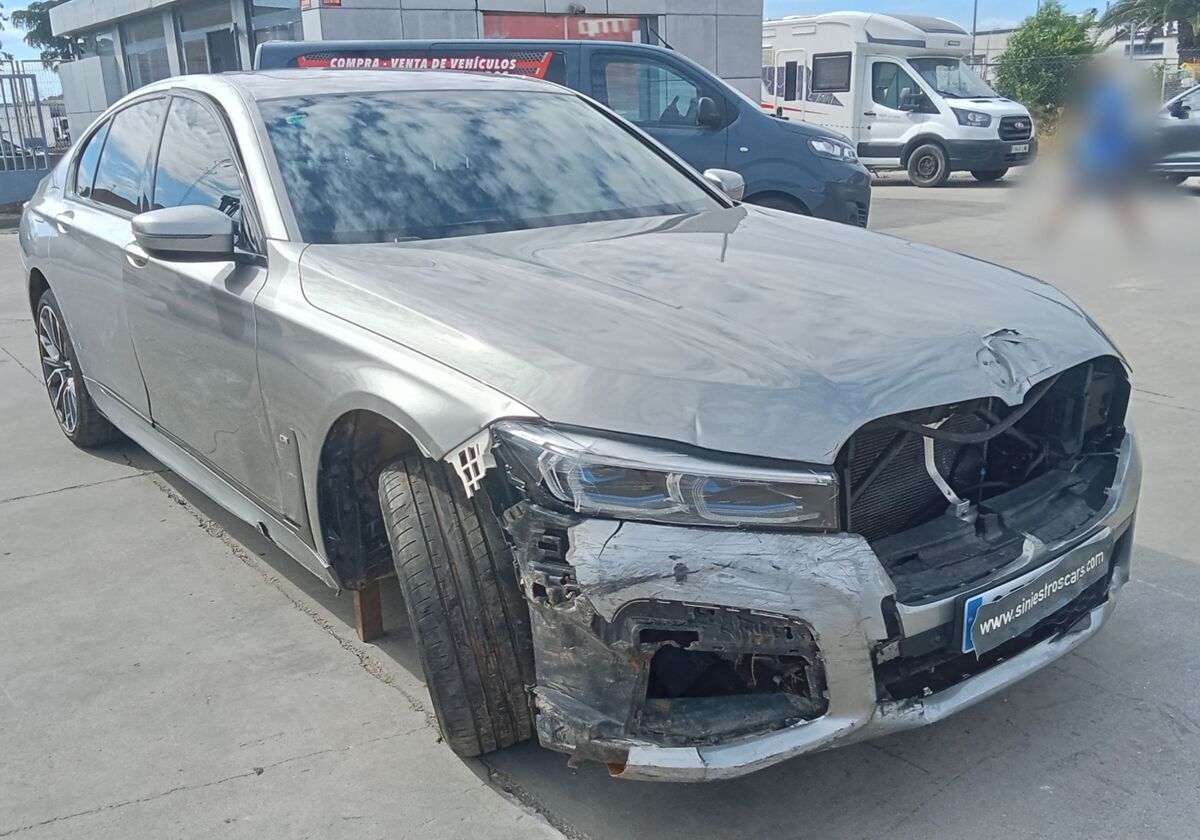 BMW 740 XDRIVE 3.0cc 318cv DIESEL AUTOMATICO AÑO 2020
