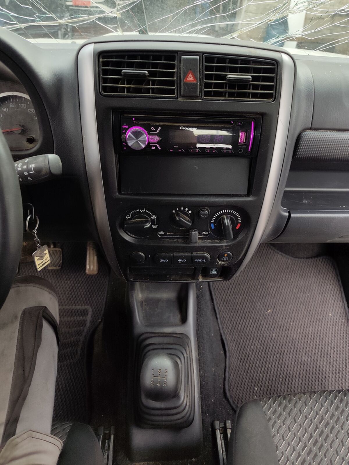 Miniatura Suzuki Jimny 2018 4X4 9