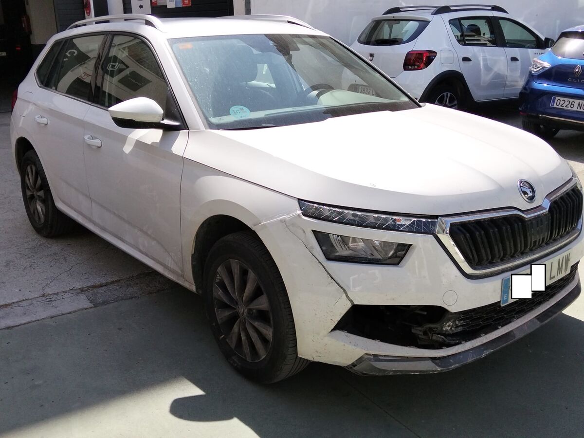Skoda Kamiq 2021 SINIESTRO LEVE