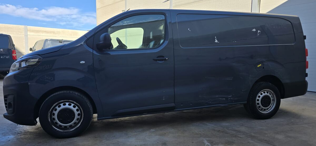 Miniatura Citroen Jumpy 2021 Citroen Jumpy Furgón Club XL 1.5 hdi 102cv 2021 6