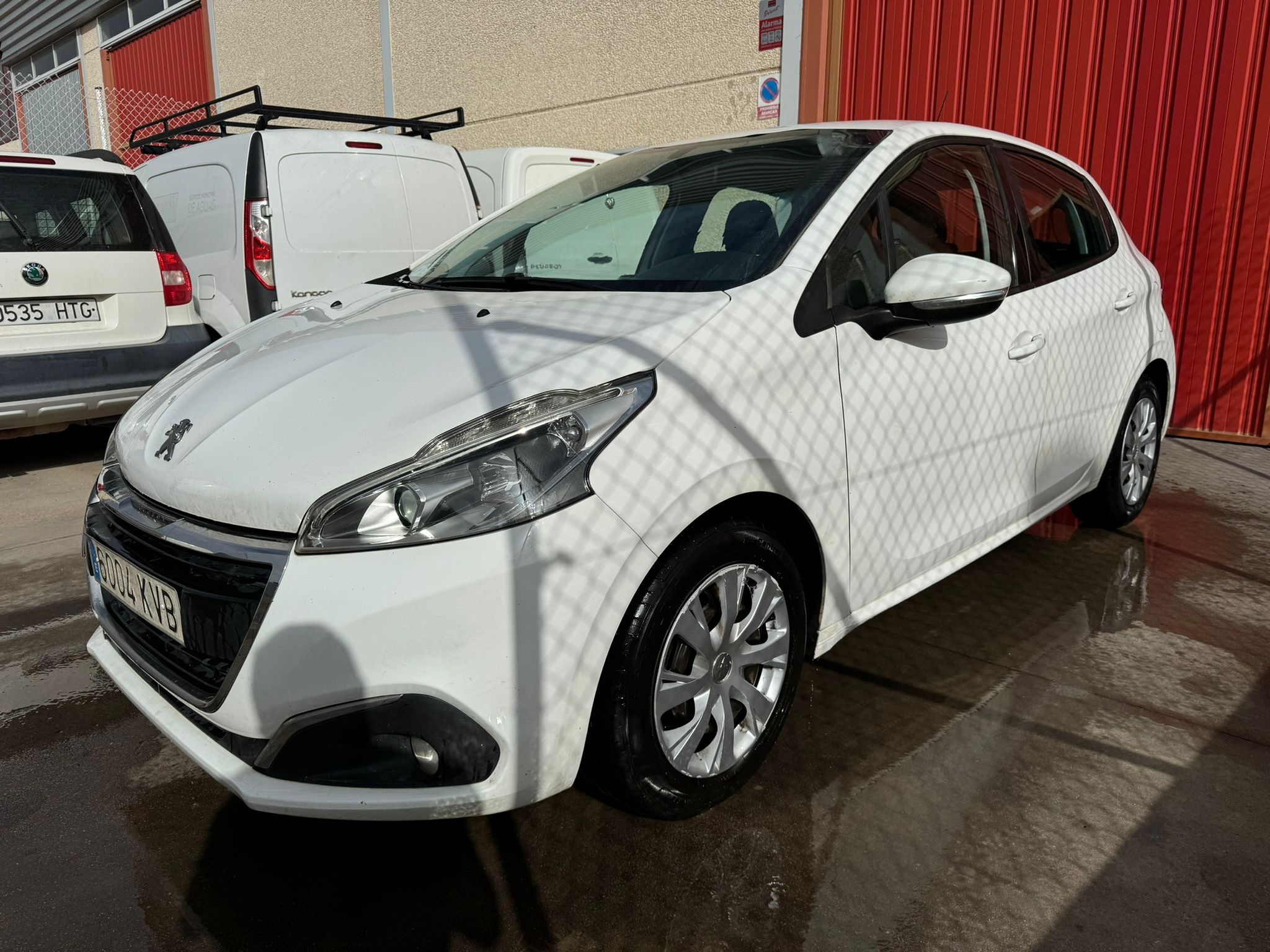 1.5 BlueHdi Año 3/2019 *** 5.190 € ***