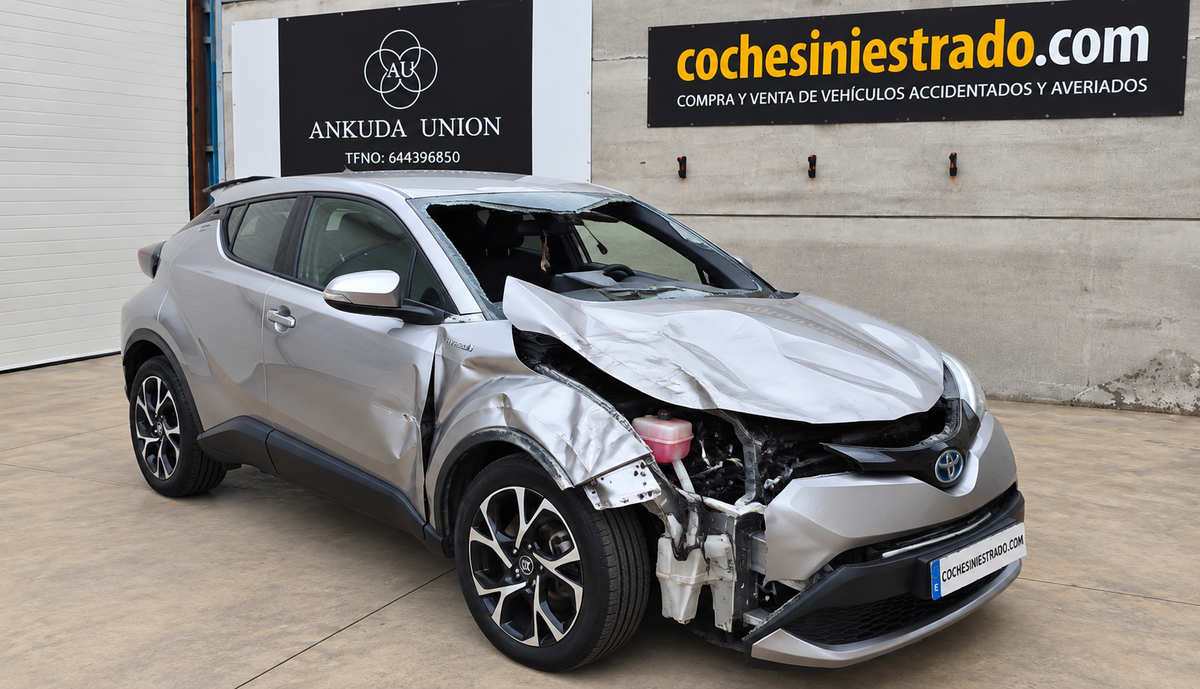 Toyota C-HR 125H Advance Plus 2020