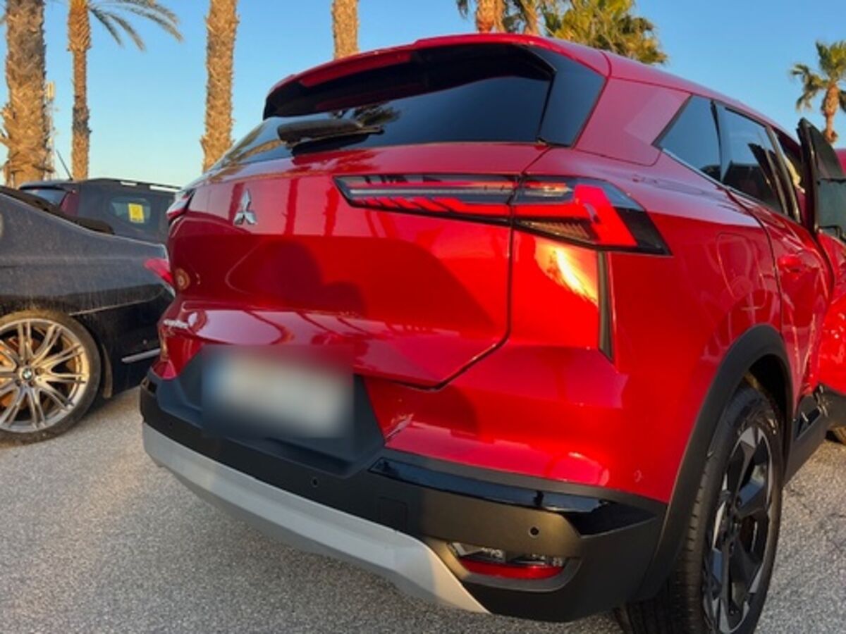 Miniatura Mitsubishi Grandis 2025 Torrevieja (alicante) 5